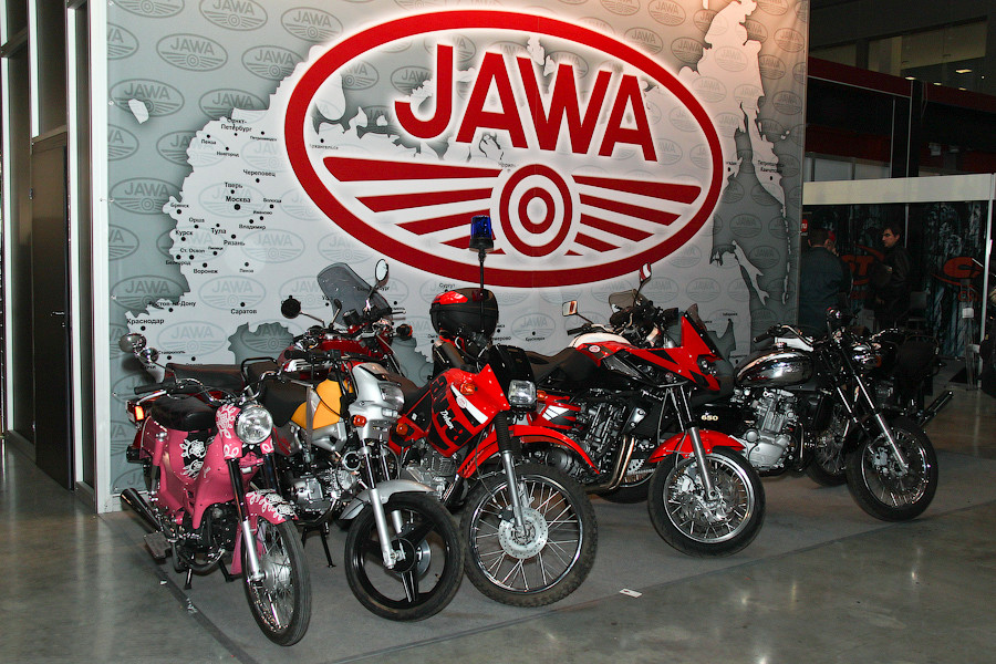 JAWA 660